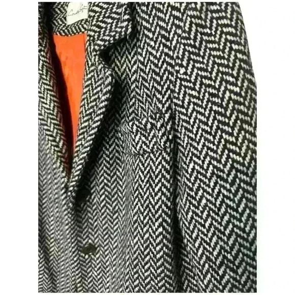 Country Set Vintage Herringbone Multi button Closure blazer see measurements - Picture 5 of 6